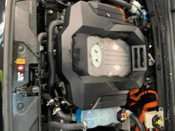 Hyundai Ioniq 38.3kWh Premium (136 ps) - REVERSE CAM - NAV - HEATED SEATS