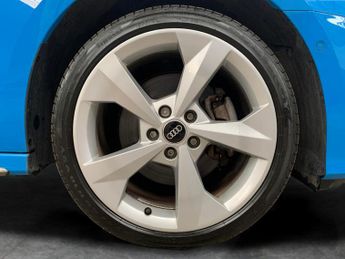 Audi A3 40 TFSI e S Line S Tronic[C+S] [17 inch Alloy] - AUDI VIRTUAL CO
