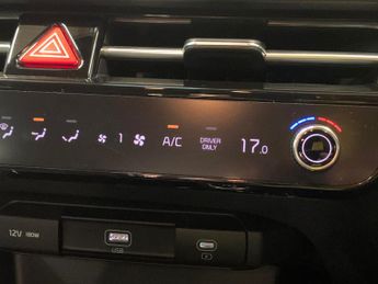 Kia Niro 64.8kWh 2 (201 bhp) - WIFI - BLUETOOTH - PADDLE SHIFT