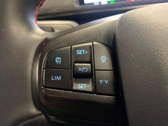 Ford Mustang Mach-e Standard Range 70kWh Automatic AWD (269 ps) - ACTIVE LANE ASSIST