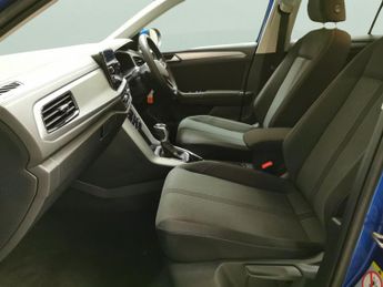 Volkswagen T-Roc 1.5 TSI Life DSG (150 ps) - BLUETOOTH - PARK SENSORS - PADDLE SH