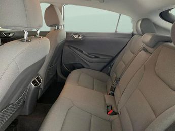 Hyundai Ioniq 38.3kWh Premium (136 ps) - REVERSE CAM - NAV - HEATED SEATS