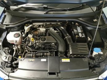 Volkswagen T-Roc 1.5 TSI Life DSG (150 ps) - BLUETOOTH - PARK SENSORS - PADDLE SH