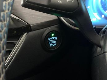 Ford Kuga 2.5 Duratec 14.4kWh Vignale Plug-in CVT (225 ps) - NAV - LEATHER