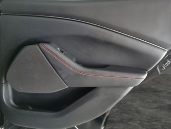 Ford Mustang Mach-e Standard Range 70kWh Automatic AWD (269 ps) - ACTIVE LANE ASSIST