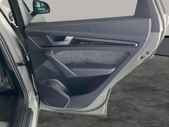 Audi Q5 40 TDI Quattro Black Edn S Tronic [Tech Pack] - AUDI VIRTUAL COC