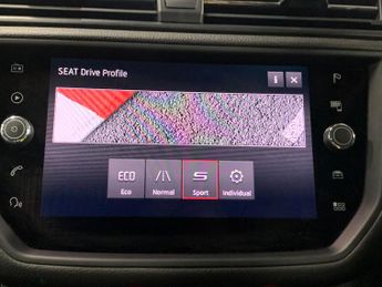 Seat Arona 1.0 TSI GPF FR Sport DSG (115 ps) - PADDLE SHIFT - DRIVING MODES