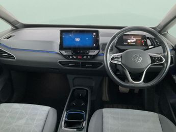 Volkswagen ID.3 Pro 58kWh Life (145 ps) - LED - HEATED SEATS - NAV