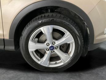 Ford Kuga 2.0 TDCi Titanium X Powershift AWD (180 ps) - NAV - HEATED LEATH