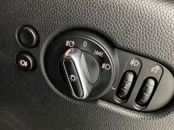 Mini Hatch 2.0 Cooper S Exclusive Steptronic (178 ps) - CARPLAY - LED - PRE
