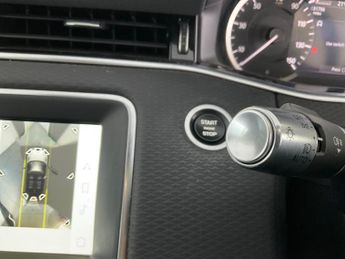 Land Rover Range Rover Evoque 2.0 D165 MHEV S 4WD (163 ps) - LED - REVERSE CAM - NAV