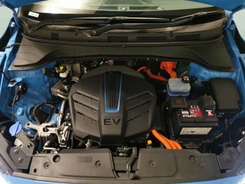Hyundai Kona 64kWh Premium (10.5kW Charger) (204 ps) - HEATED SEATS - HEATED 