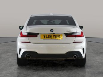 BMW 3 Series 2.0 320i M Sport (184 ps) - CARPLAY - AUTO PARK - LED