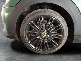 Mini Electric Hatch Cooper SE 32.6kWh Level 2 (184 ps) - NAV - INTERIOR LIGHT PACK