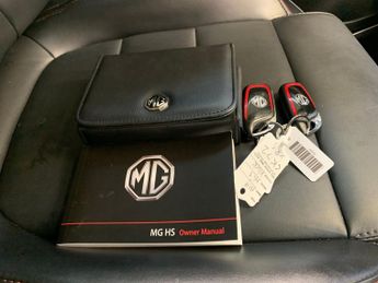 MG Mg Hs 1.5 T-GDI Excite DCT (162 ps) - LED - REVERSE CAM - NAV