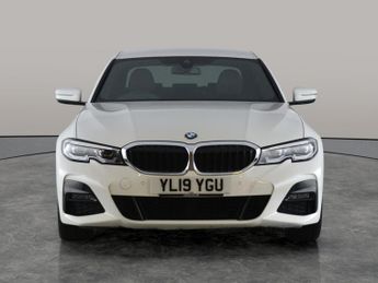 BMW 3 Series 2.0 320i M Sport (184 ps) - CARPLAY - AUTO PARK - LED