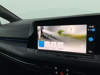 Volkswagen Golf 2.0 TDI R-Line DSG (150 ps) - LED - HEATED STEERING - BLUETOOTH