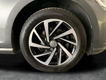 Volkswagen Golf 1.5 TSI EVO Match Edition DSG (150 ps) - LIGHT AND SIGHT PACK - 