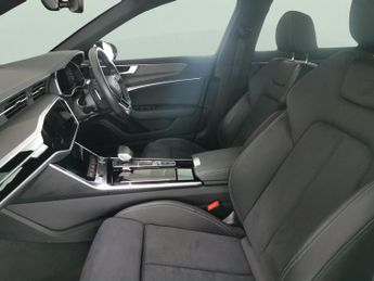 Audi A6 Saloon 2.0 TFSI 45 Black Edition S Tronic quattro (265 ps) - LANE DEPAR