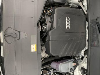 Audi A6 Saloon 2.0 TFSI 45 Black Edition S Tronic quattro (265 ps) - LANE DEPAR