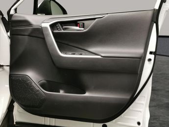 Toyota RAV4 2.5 VVT-h Excel CVT 4WD (222 ps) - LED - REVERSE CAM - NAV