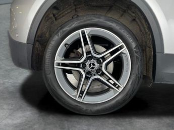 Mercedes-Benz GLA 1.3 GLA250e 15.6kWh Exclusive Edition Plug-in 8G-DCT (218 ps) - 