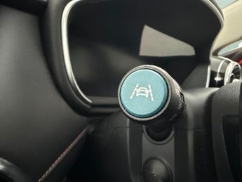 MG Mg Hs 1.5 T-GDI Exclusive DCT (162 ps) - LED - REVERSE CAM - NAV