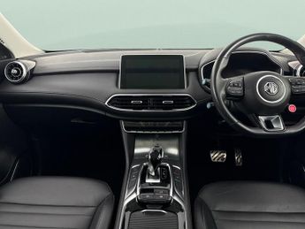 MG Mg Hs 1.5 T-GDI Exclusive DCT (162 ps) - LED - REVERSE CAM - NAV