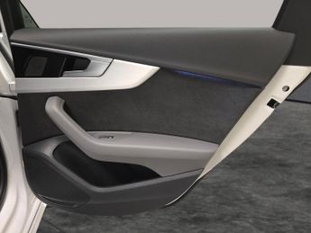 Audi A4 2.0 TFSI 35 S line S Tronic (150 ps) - HEATED SEATS - LANE DEPAR