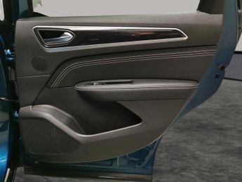 Renault Arkana 1.6 E-TECH E-Tech engineered 2WD (145 ps) - HEATED SEATS - HEATE