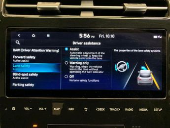 Hyundai Tucson 1.6 h T-GDi 13.8kWh Premium Plug-in 4WD (265 ps) - HEATED SEATS
