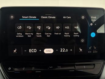 Volkswagen ID.4 Pure 52kWh Life (148 ps) - LED - REVERSE CAM - HEATED SEATS
