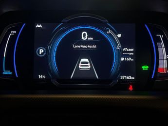 Hyundai Ioniq 38.3kWh Premium (136 ps) - LED - REVERSE CAM - NAV