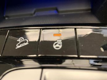 Hyundai Tucson 1.6 h T-GDi 13.8kWh Premium Plug-in 4WD (265 ps) - HEATED SEATS