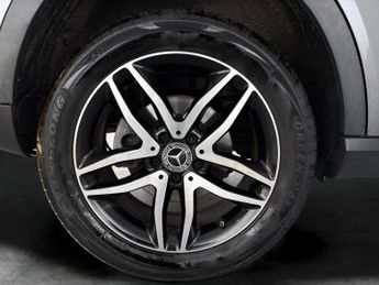 Mercedes-Benz GLA 1.6 GLA180 GPF Urban Edition 7G-DCT (122 ps) - SAT NAV - BLUETOO