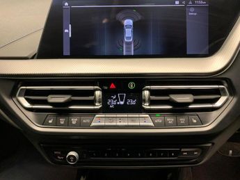 BMW 2 Series Gran Coupe 1.5 218i M Sport DCT (136 ps) - PERFORMANCE CONTROL - LANE DEPAR