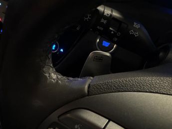 Hyundai Ioniq 38.3kWh Premium (136 ps) - LED - REVERSE CAM - NAV