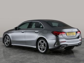 Mercedes-Benz A Class 1.5 A180d AMG Line (Premium) 7G-DCT (116 ps) - SELF PARK - REVER