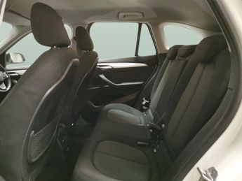 BMW X1 2.0 20i SE DCT sDrive (178 ps) - PERFORMANCE CONTROL - BLUETOOTH