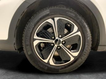 Kia Xceed 1.6 GDi 8.9kWh 3 Plug-in DCT (139 bhp) - HEATED STEERING - LANE