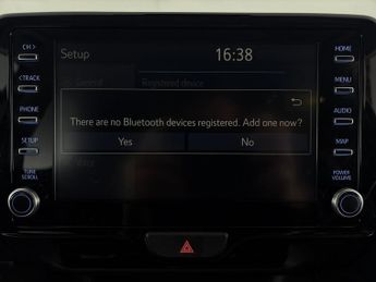 Toyota Yaris 1.5 VVT-h Design E-CVT (116 ps) - BLUETOOTH - DRIVING MODES