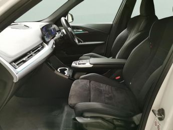 BMW iX1 30 66.5kWh M Sport xDrive (11kW Charger) (313 ps) - TECH PACK - 