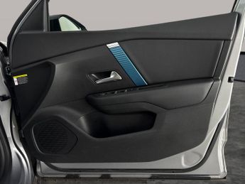 Citroen e-C4 50kWh Sense Plus (11kW Charger) (136 ps) - CLIMATE CONTROL - DRI