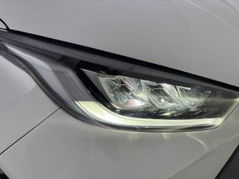 Toyota Yaris 1.5 VVT-h Design E-CVT (116 ps) - BLUETOOTH - DRIVING MODES