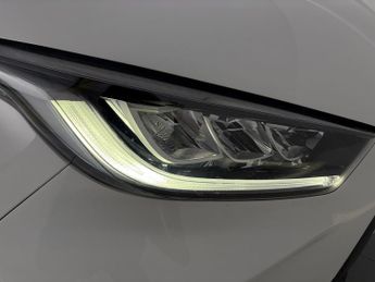 Toyota Yaris 1.5 VVT-h Design E-CVT (116 ps) - BLUETOOTH - DRIVING MODES