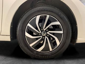 Volkswagen Polo 1.0 TSI Life DSG (95 ps) - PADDLE SHIFT - AIR CON - DAB