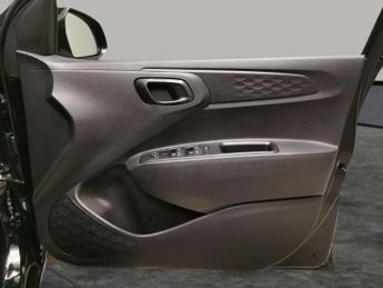 Hyundai i10 1.0 SE Connect (67 ps) - CRUISE - AIR CON - DAB