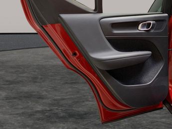 Volvo XC40 2.0 T4 R-Design Pro (190 ps) - USB AUDIO - ANDROID AUTO - LEATHE