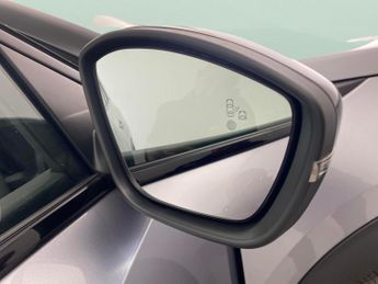 Peugeot E-2008 50kWh GT (7kW Charger) (136 ps) - REVERSE CAM - NAV - HEATED SEA