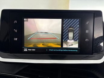 Peugeot E-208 50kWh Allure Premium (7kW Charger) (136 ps) - BLUETOOTH - SPEED 